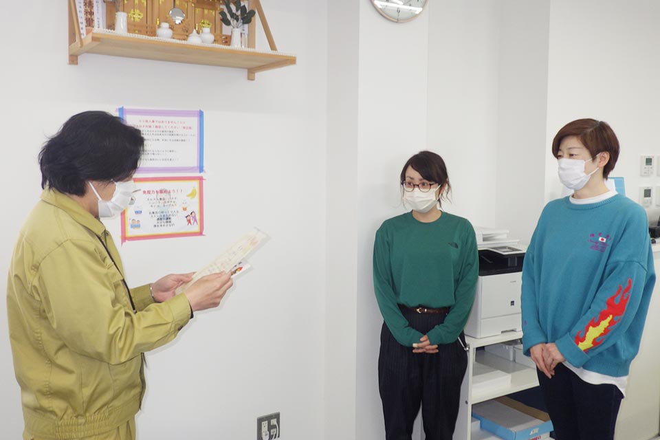 仙台営業所の佐々木さん、清水さんは気遣い部門のグランプリ受賞です!