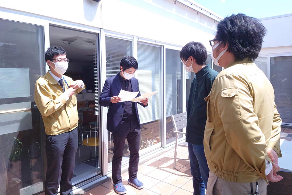 「びっくりしたでしょ?」とニコニコしている土木部金替さんですが…