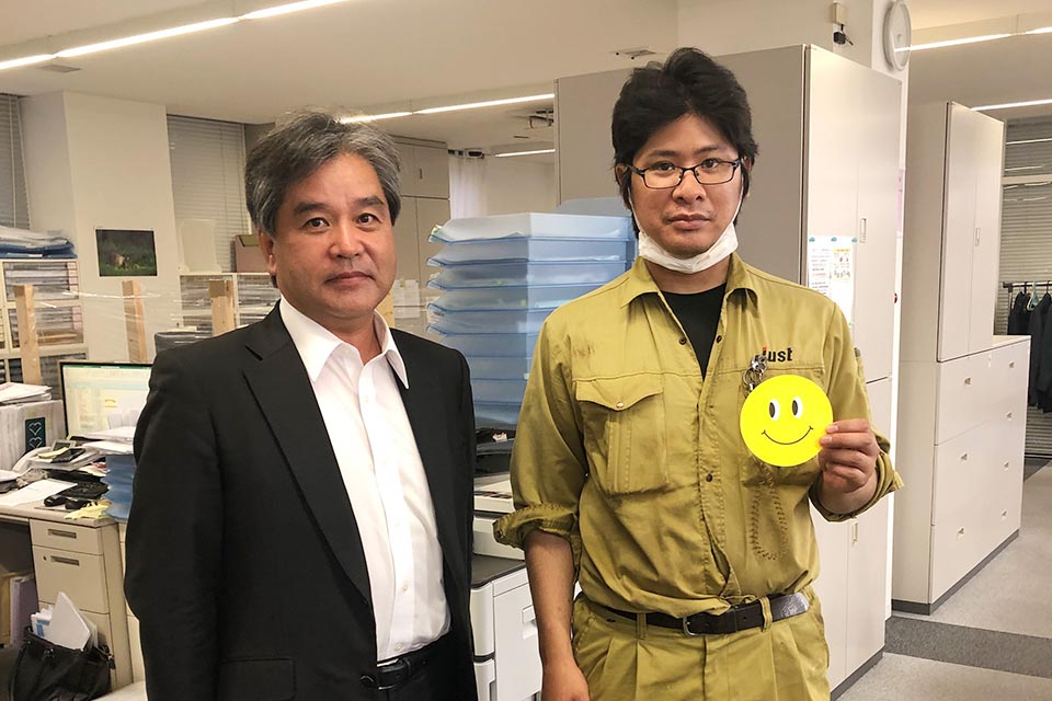 自由枠部門の敢闘賞を受賞した試験検査部の伊藤 エディ 祥多さん、おめでとうございます!