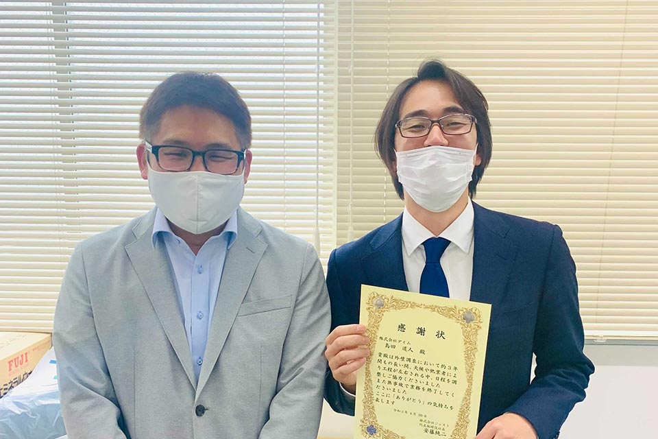 ダイムの島田様、ありがとうございます!(写真は代理で西島社長)