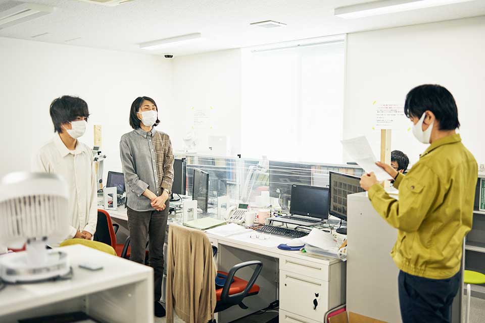 まずは佐藤さん、箱嶋さん…
