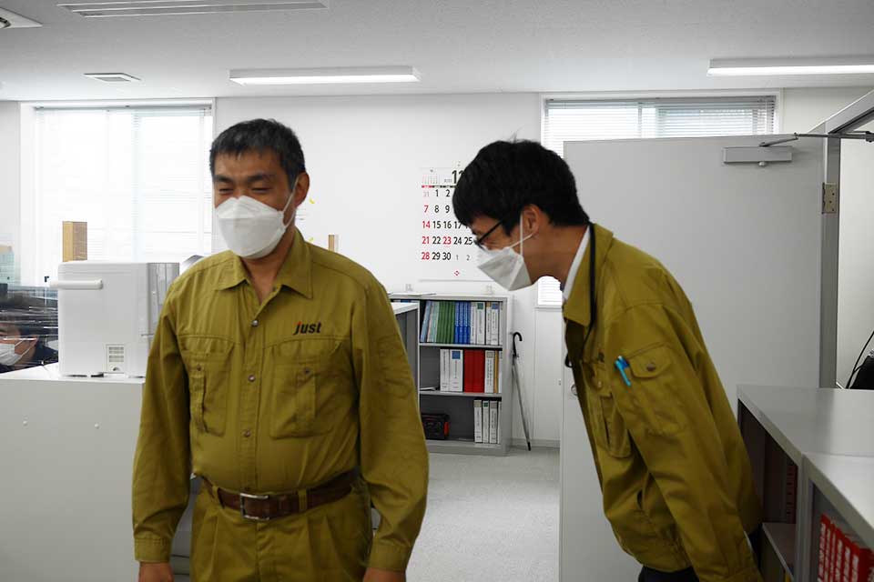 社内美化部門、グランプリです。おめでとうございます!「おめでとうございます!(ペコリ)」