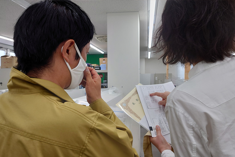 日も変わって、前半で表彰できなかった人を探します